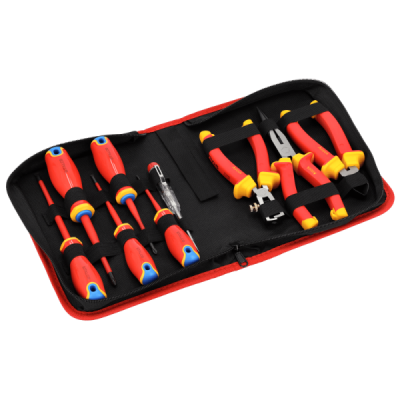 Sada izolovaných nástrojov...